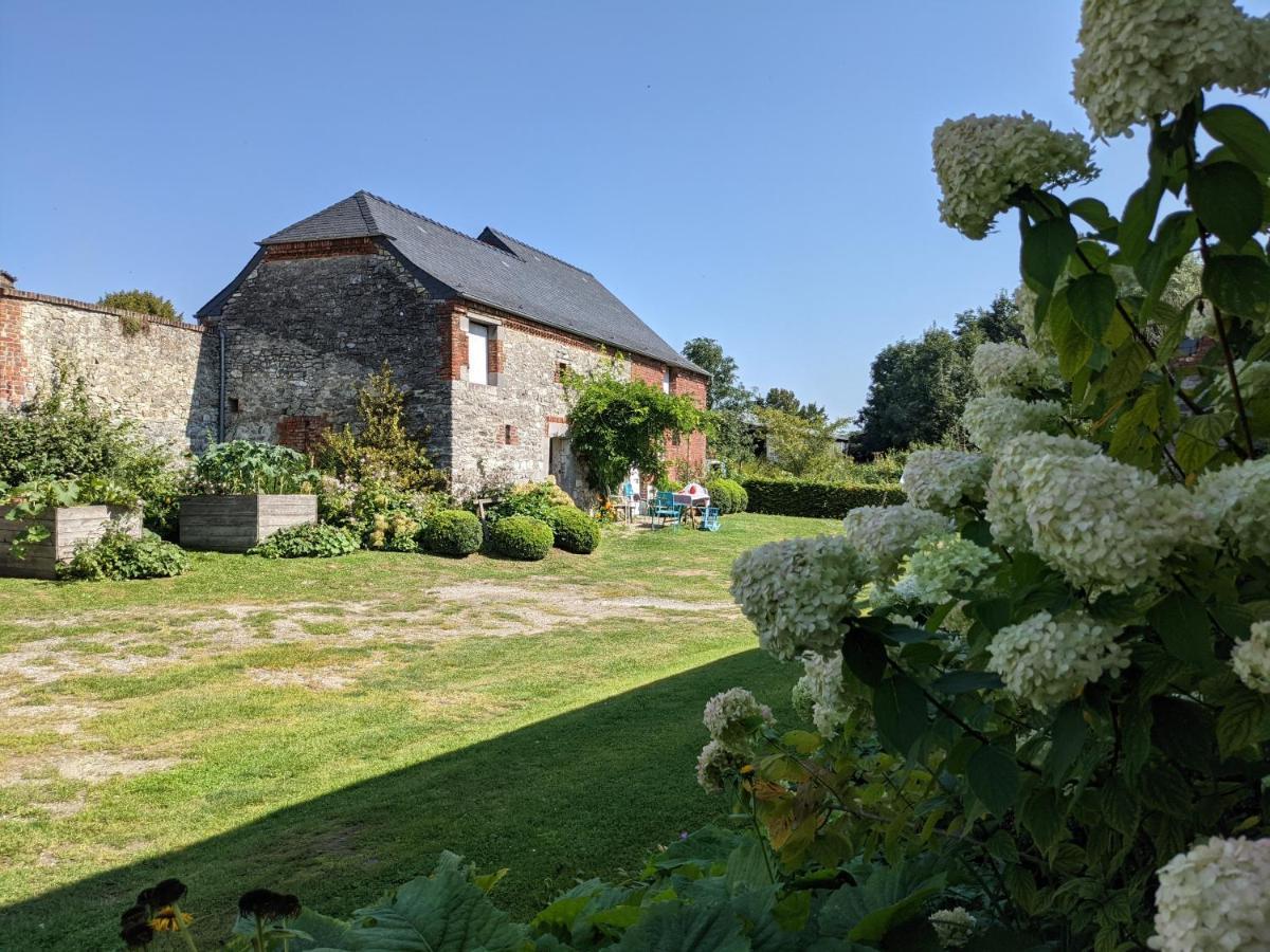 La Grange De Dourlers Bed and Breakfast Exteriör bild